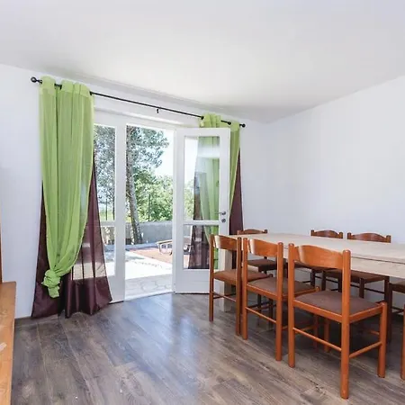 Prázdninový dům Kira House