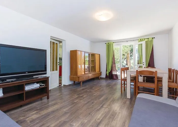 Kira House Jadranovo